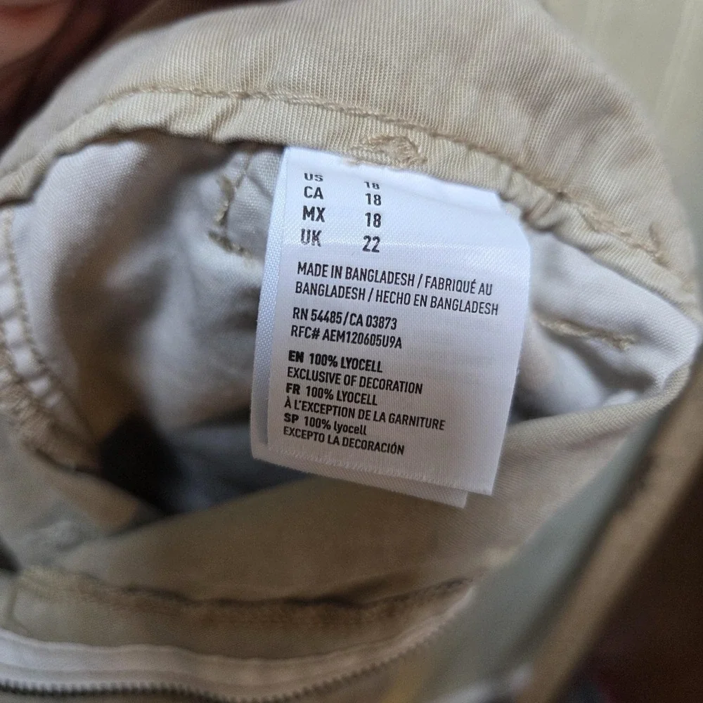 American Eagle Outfitters Shorts Womens 18 Beige Lyocell Relaxed Chino Casual - Picture 7 of 7